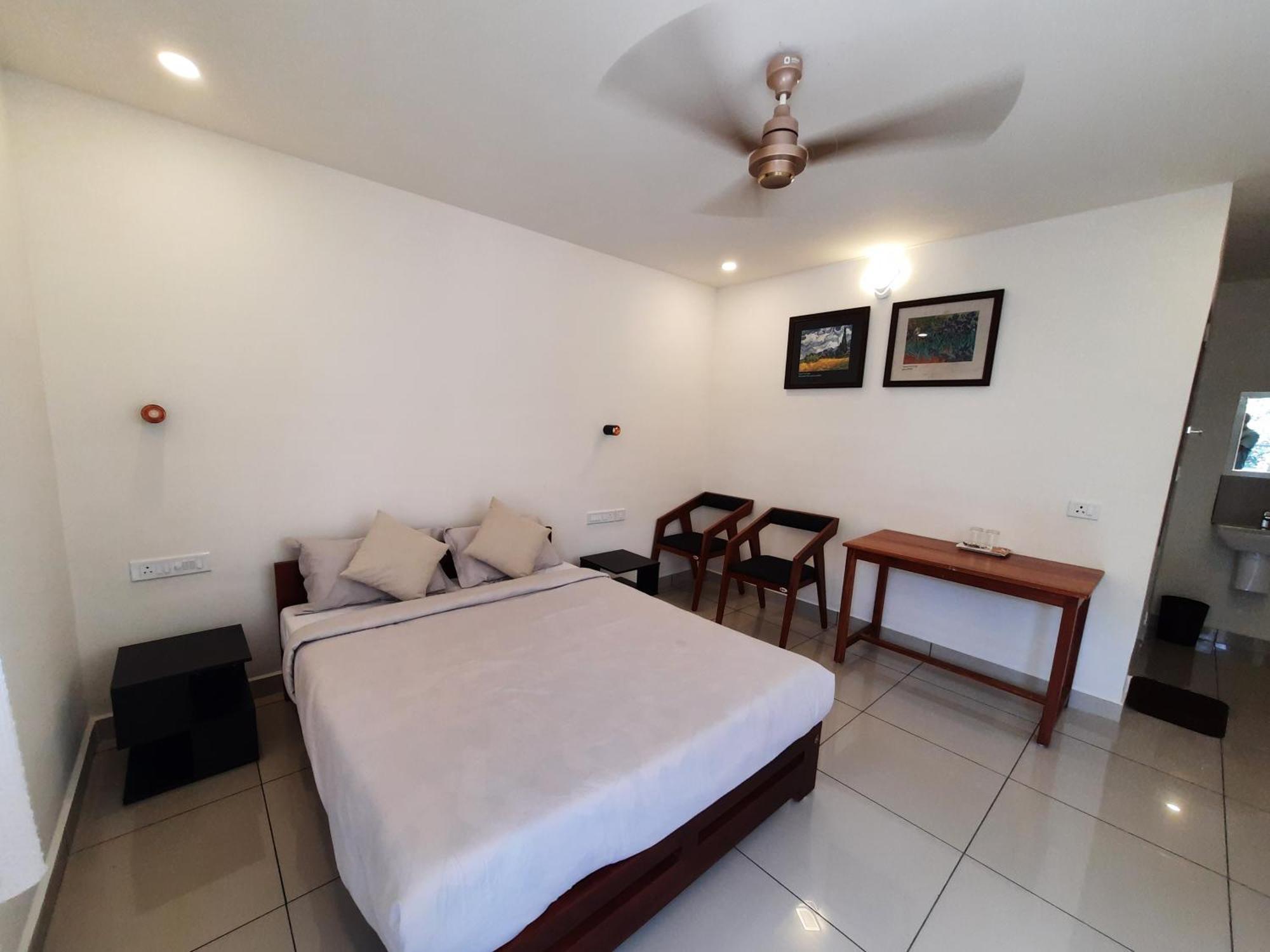Oriole Homestay Теккади Экстерьер фото