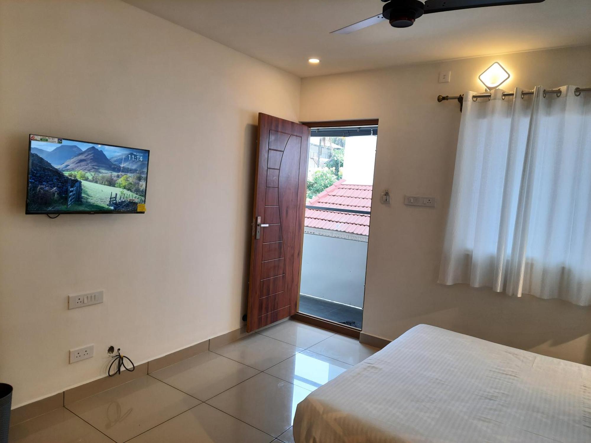 Oriole Homestay Теккади Экстерьер фото