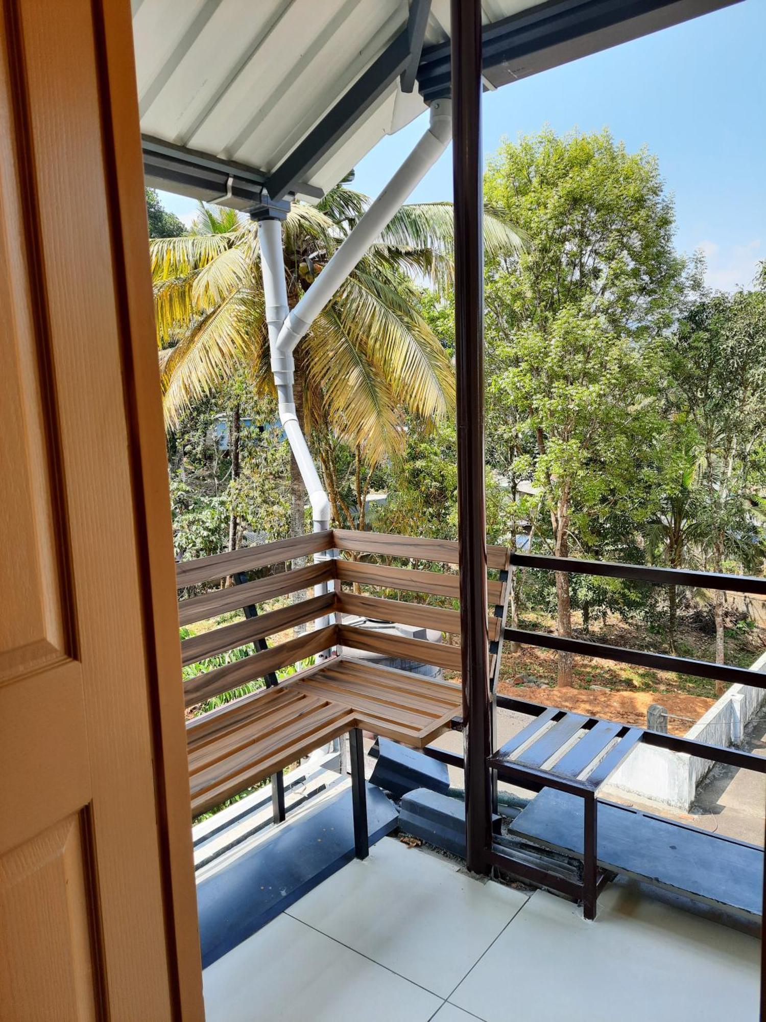 Oriole Homestay Теккади Экстерьер фото