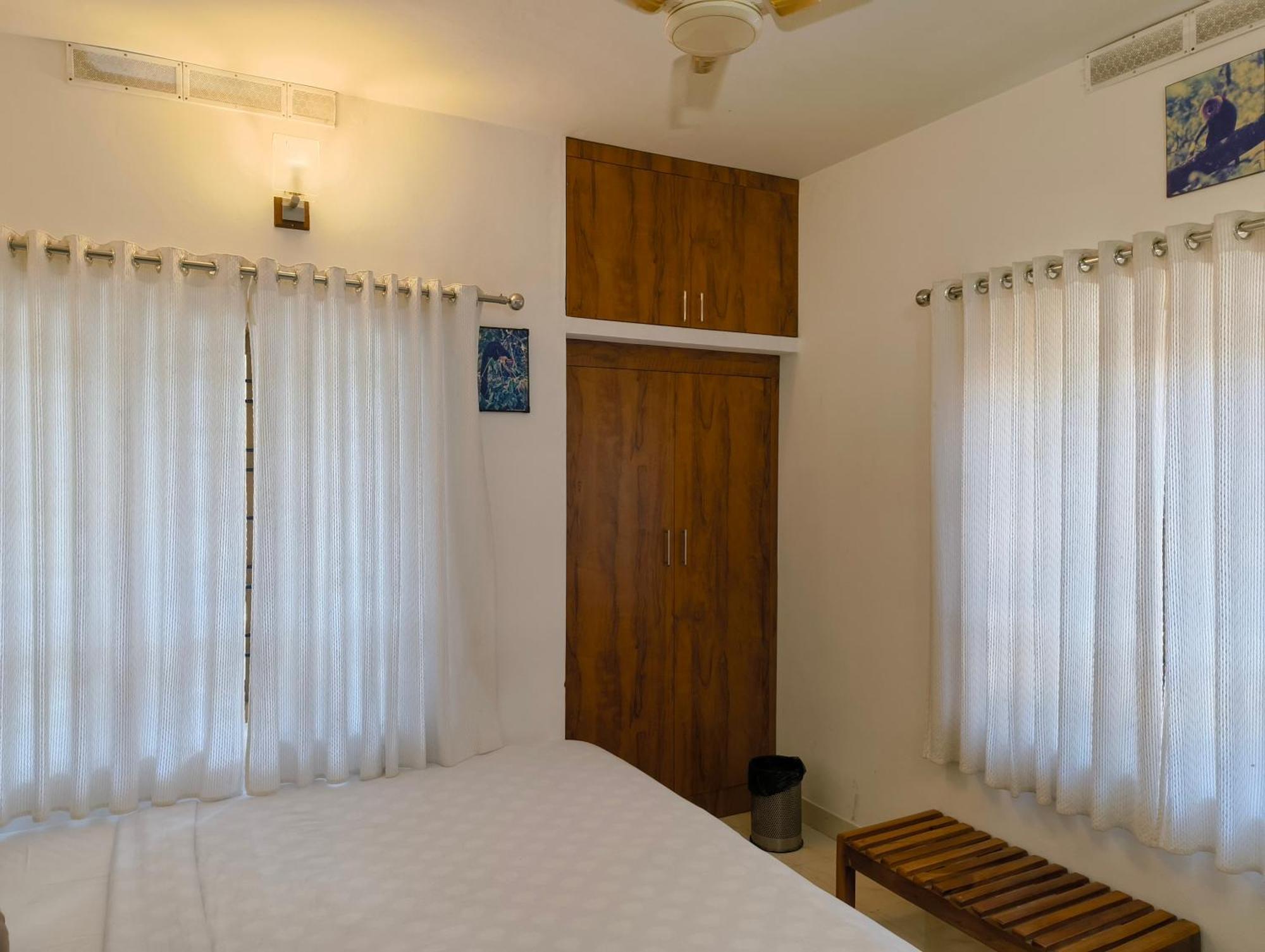 Oriole Homestay Теккади Экстерьер фото