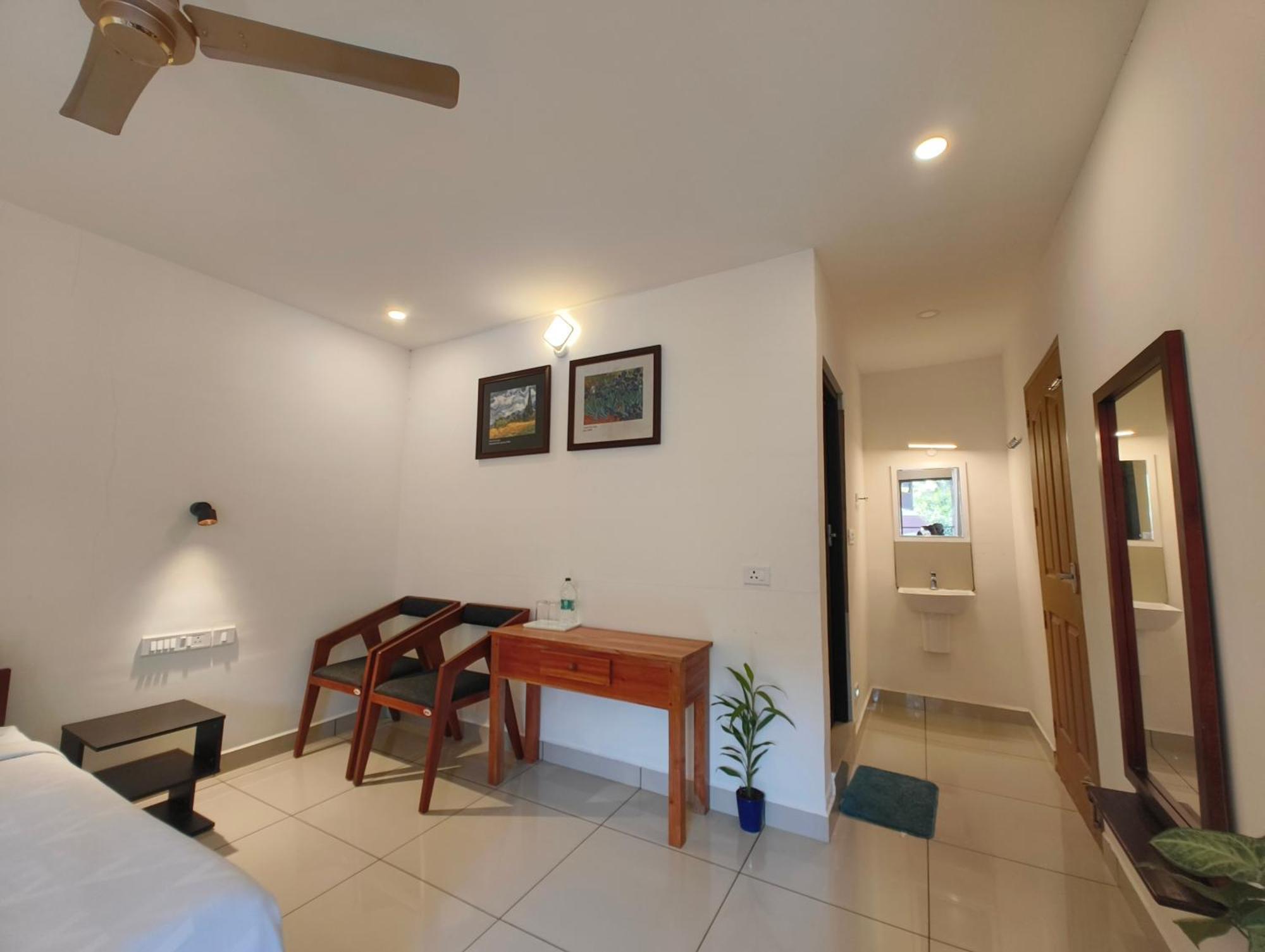 Oriole Homestay Теккади Экстерьер фото